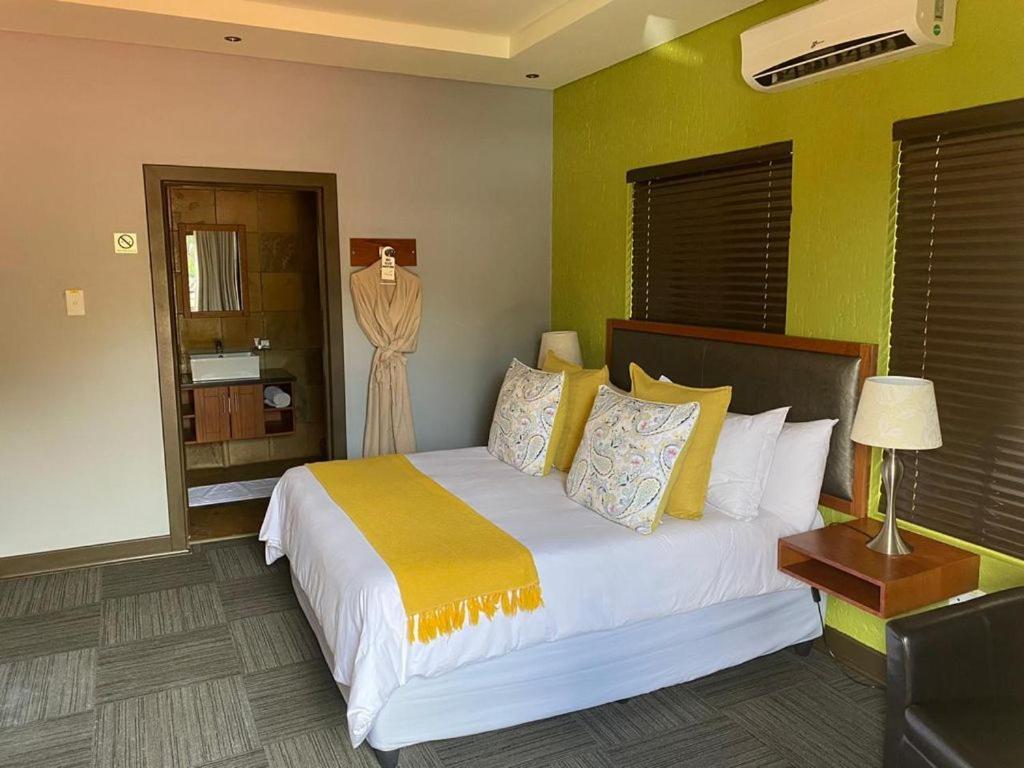 Elrido Guest Lodge Bloemfontein Ngoại thất bức ảnh